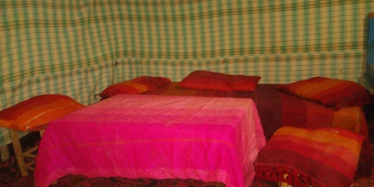 Gambi Camp Hotel Adrouine ภายนอก รูปภาพ