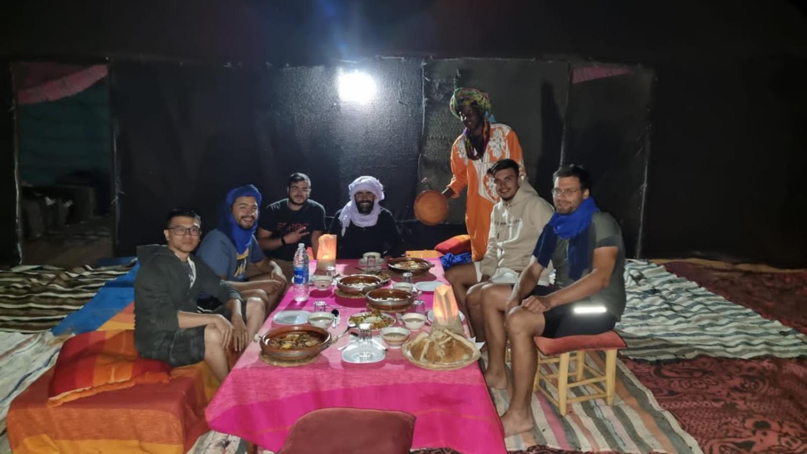 Gambi Camp Hotel Adrouine ภายนอก รูปภาพ