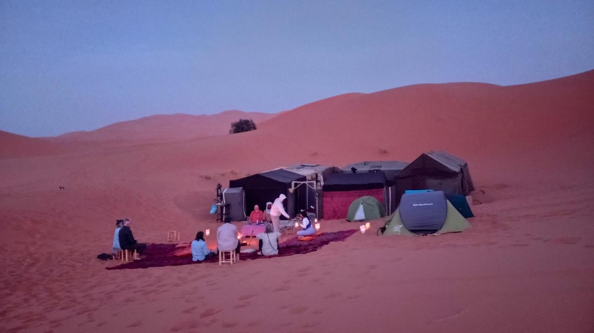 Gambi Camp Hotel Adrouine ภายนอก รูปภาพ
