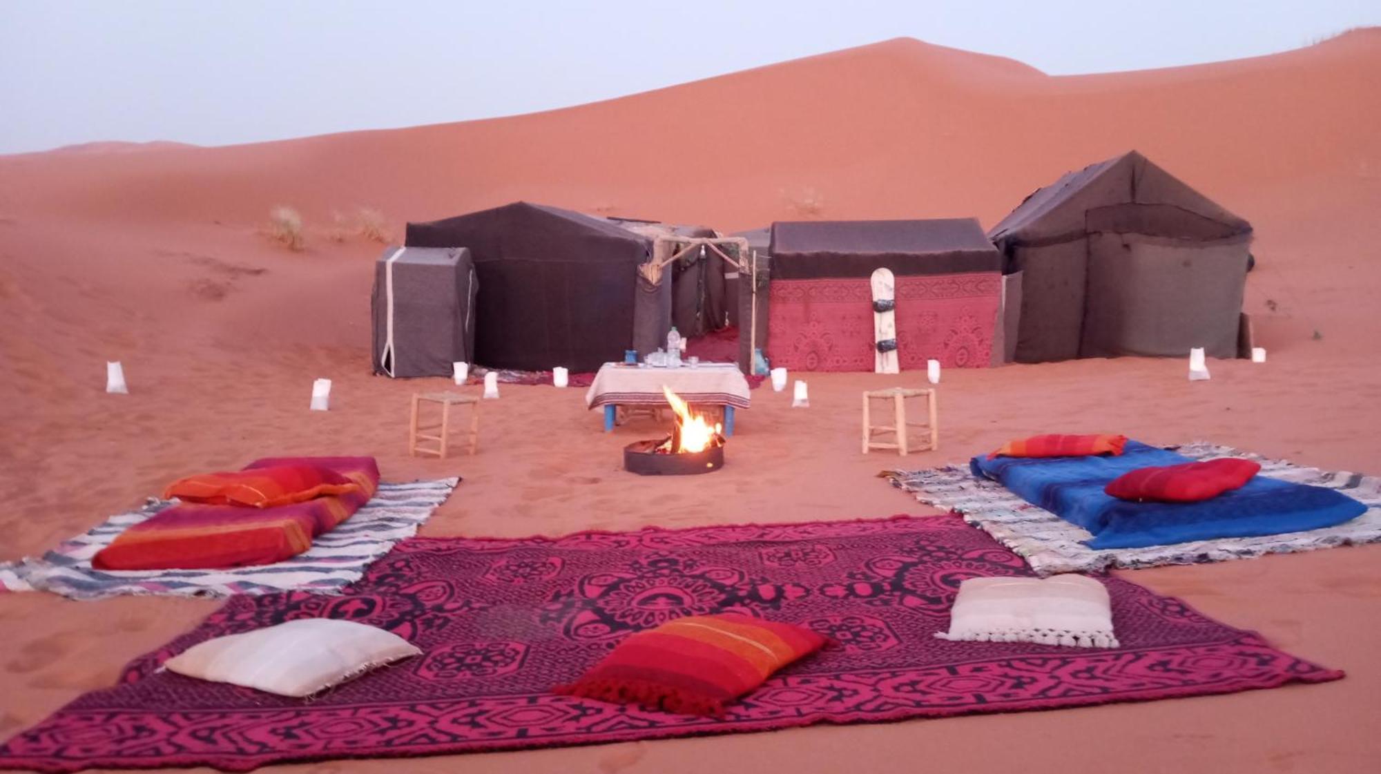 Gambi Camp Hotel Adrouine ภายนอก รูปภาพ
